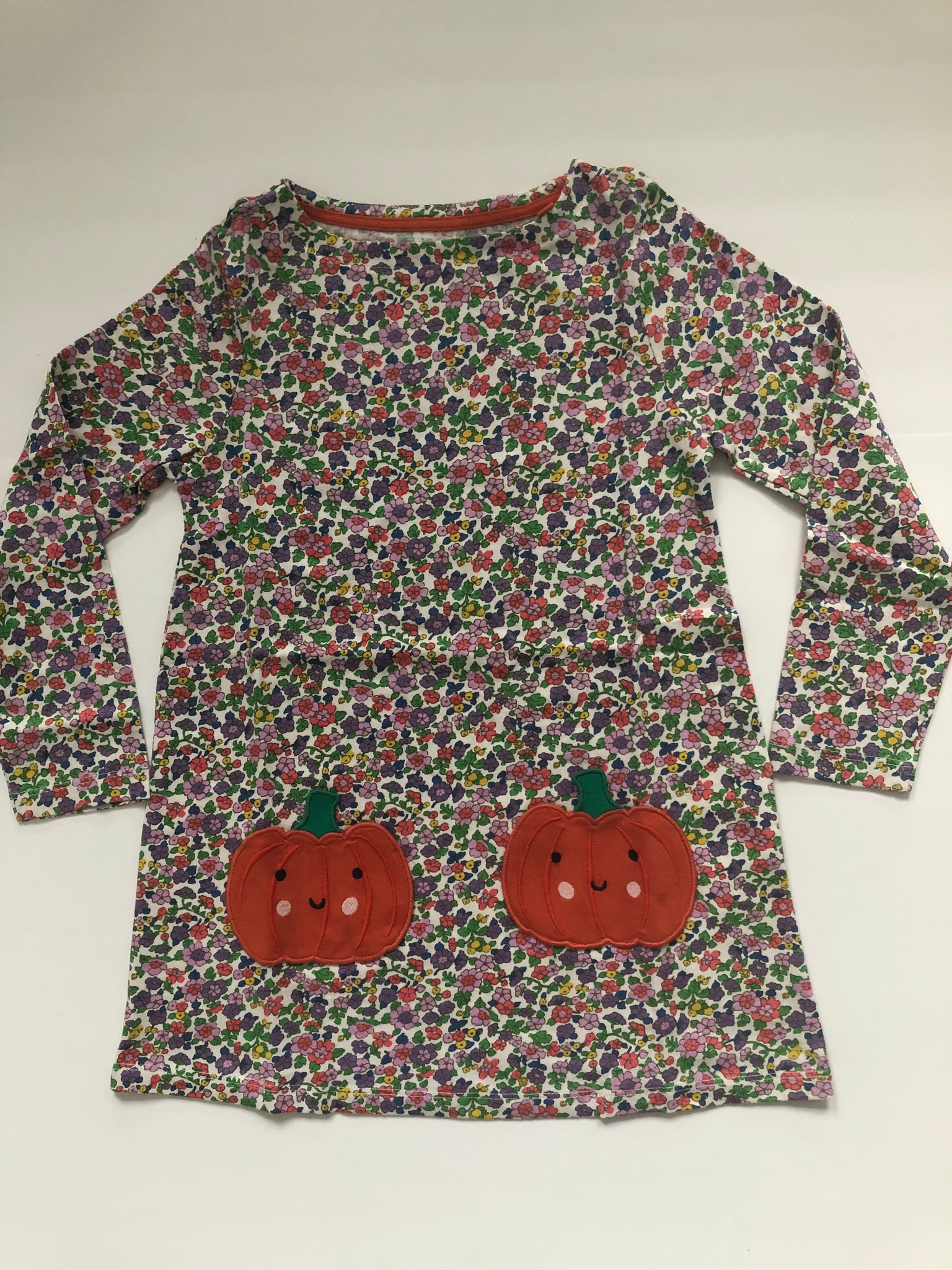 mini boden pumpkin dress NWOT Mini Boden Halloween Pumpkin Pocket Floral Dress