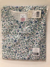 Load image into Gallery viewer, NWT Mini Boden Printed Long-sleeved Nightie
