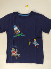 Load image into Gallery viewer, NWT Mini Boden Mini Fun Applique T-shirt
