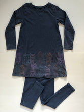 Load image into Gallery viewer, Pre Owned Tea collection City View Dress and Leggings Set 5Y
