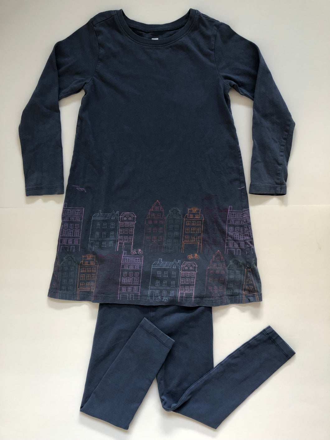 Pre Owned Tea collection City View Dress and Leggings Set 5Y