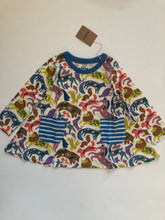 Load image into Gallery viewer, NWT Mini Boden Printed Tunic
