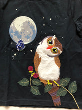 Load image into Gallery viewer, NWT Mini Boden Owl Appliqué T-shirt
