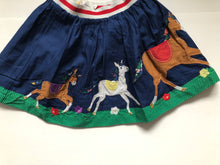 Load image into Gallery viewer, NWOT Mini Boden Appliqué Skirt
