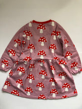 Load image into Gallery viewer, NWOT Mini Boden Loopback Sweatshirt Dress(minor fabric flaws)

