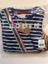 Load image into Gallery viewer, NWT Mini Boden Appliqué Pocket Tunic
