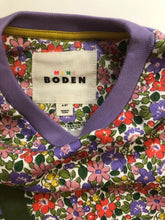 Load image into Gallery viewer, NWOT Mini Boden Appliqué Bag Tunic
