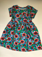 Load image into Gallery viewer, NWOT Mini Boden Fun Jersey Dress
