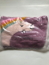 Load image into Gallery viewer, NWOT Hanna Andersson Marshmallow Sweater
