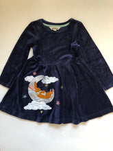 Load image into Gallery viewer, NWOT Mini Boden Twirly Velour Appliqué Dress
