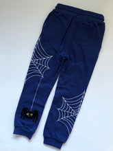 Load image into Gallery viewer, NWOT Mini Boden  sweatshirt and Joggers set(A small sewn tear)
