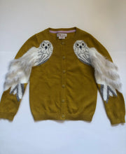 Load image into Gallery viewer, VGUC Mini Boden HP Hedwig Cardigan
