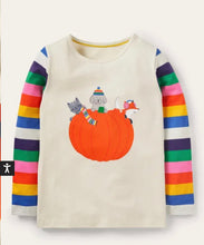 Load image into Gallery viewer, NWT Mini Boden Hotchpotch Halloween Animal T-shirt  🎃👻
